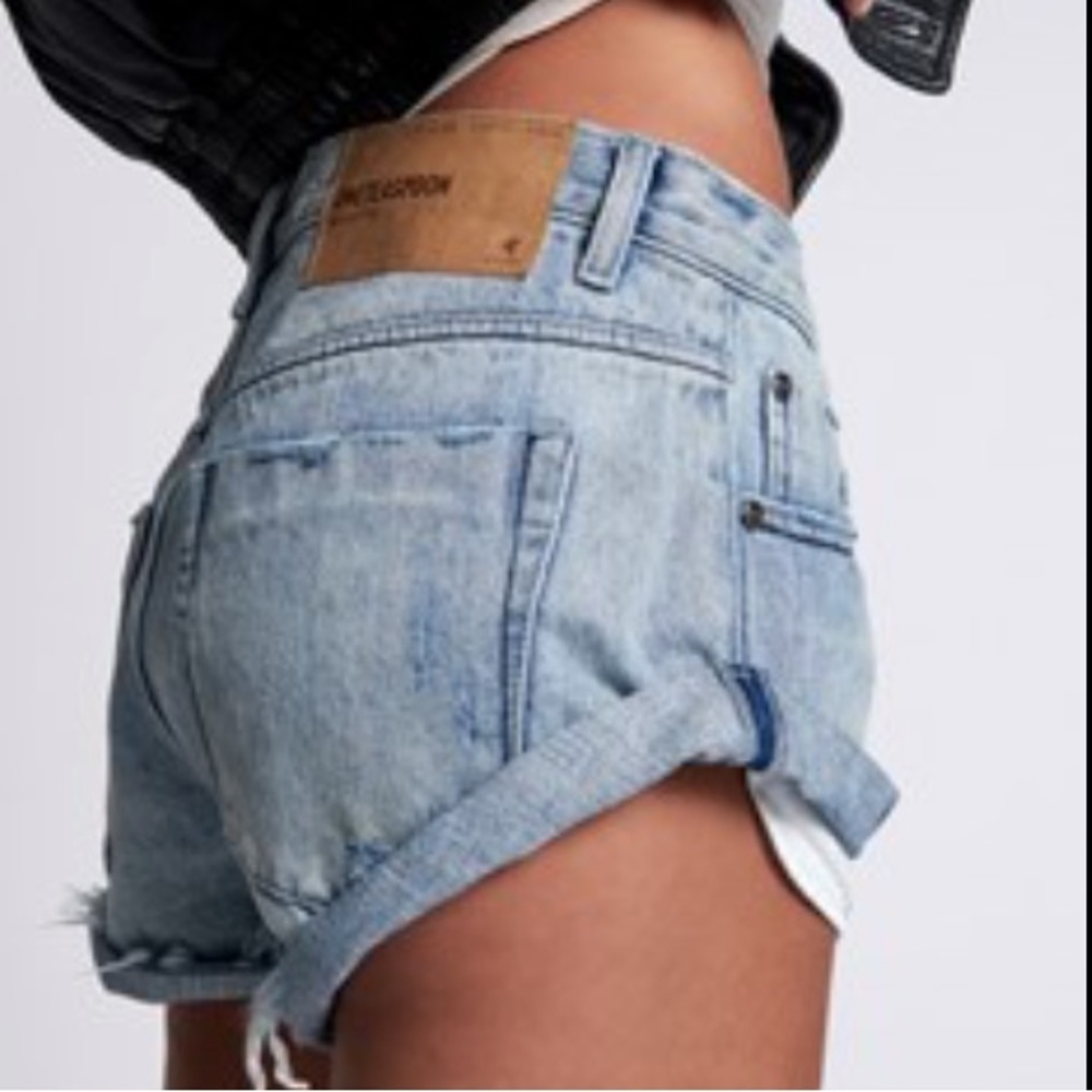 One Teaspoon Bandits cuffed distressed jean shorts